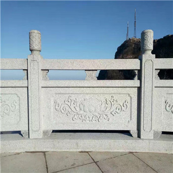 桥栏杆